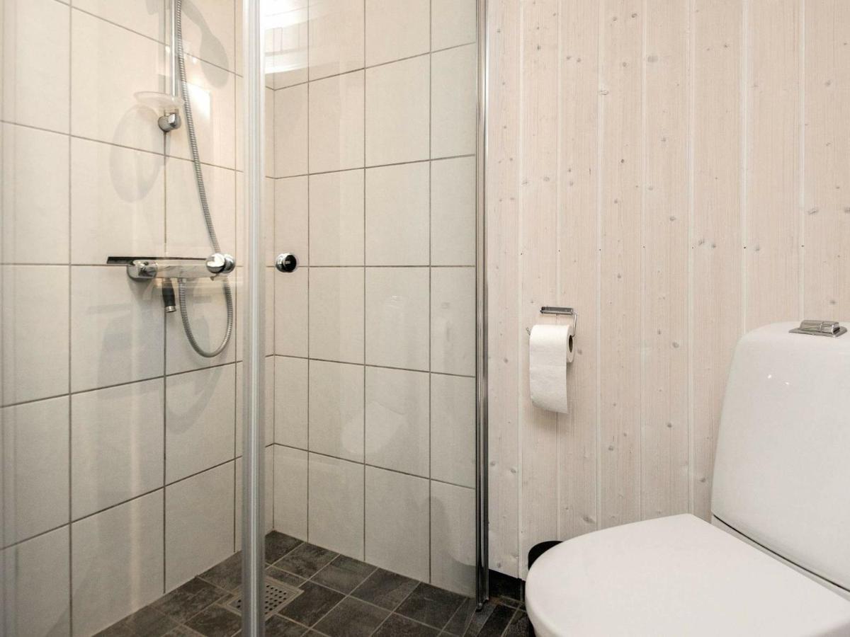 Three-Bedroom Holiday Home In Juelsminde 18 Sonderby  Екстериор снимка